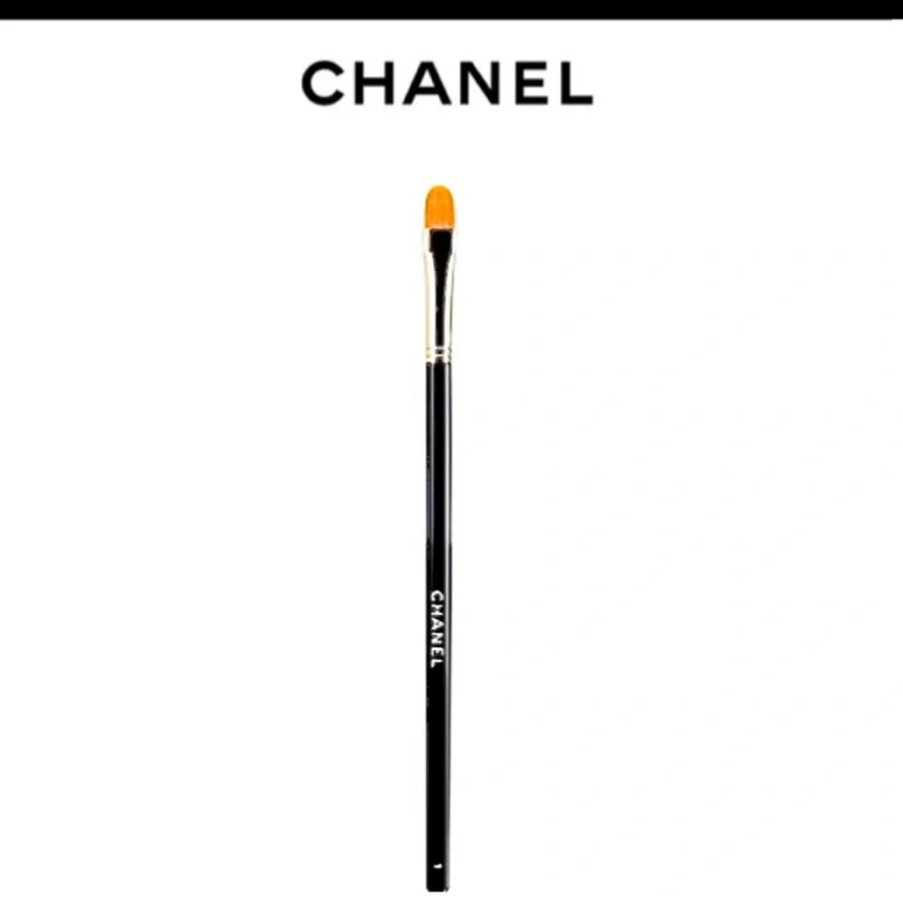 CHANEL PINCEAU OMBRÉ SHADOW/CONCEALER BRUSH #1
